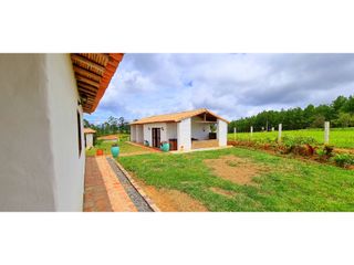 Foto 40 de Casa Buganvilia Villanueva Santander Vda. Choro Alto