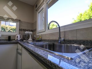 Foto 35 de Venta casa 4 dormitorios - Barrio La Zagala - Neuquen