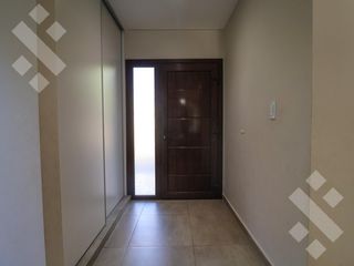 Foto 36 de Venta casa 4 dormitorios - Barrio La Zagala - Neuquen