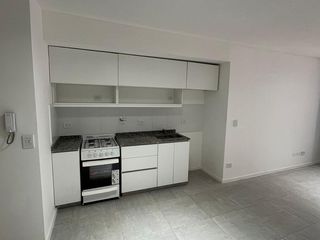 Foto 1 de Departamento a Estrenar en Flores
