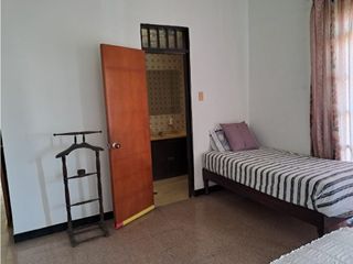 Foto 18 de Casa en venta Barrio Granada GIRARDOT