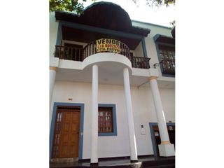 Foto 2 de Casa en venta Barrio Granada GIRARDOT