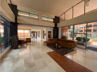 Foto 12 de Arriendo Hermoso Apartamento Amoblado en Salitre