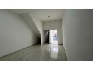 Foto 3 de ALQUILER DE HERMOSO LOCAL CALLE 33 CON 6 CENTRO PEREIRA