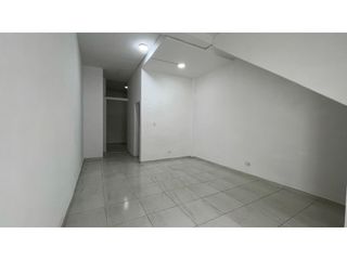 Foto 5 de ALQUILER DE HERMOSO LOCAL CALLE 33 CON 6 CENTRO PEREIRA