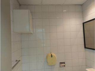Foto 19 de La Carolina, Oficina en  Renta, 125m2, 5 Ambiente, 2 Baños.