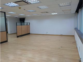 Foto 10 de La Carolina, Oficina en  Renta, 125m2, 5 Ambiente, 2 Baños.