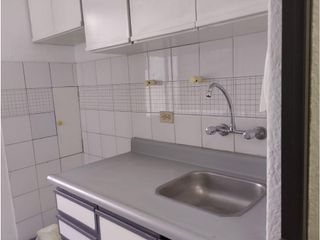 Foto 12 de La Carolina, Oficina en  Renta, 125m2, 5 Ambiente, 2 Baños.