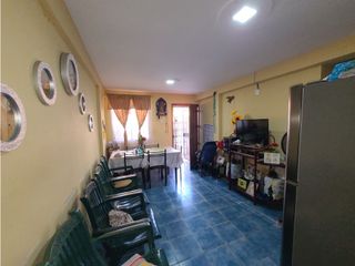 Foto 5 de En venta villa de dos habitaciones ciudadela La Aurora Manta