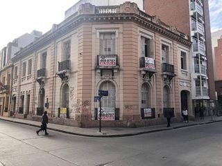 Foto 44 de Importante propiedad esquina (Dean Funes y Urquiza) - Destino Comercial