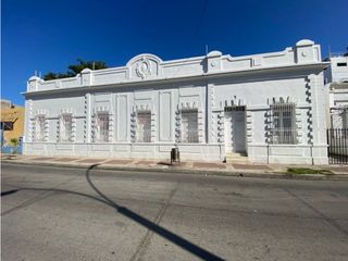 Foto 1 de ARRIENDO CASA PARA OFICINA O CONSULTORIO CENTRO DE SANTA MARTA