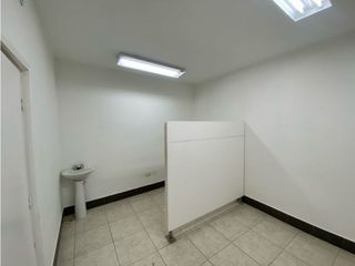 Foto 33 de ARRIENDO CASA PARA OFICINA O CONSULTORIO CENTRO DE SANTA MARTA