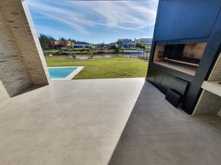 Foto 49 de Casa - Albanueva, lote al Río