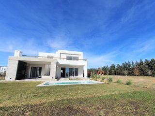 Foto 40 de Casa - Albanueva, lote al Río