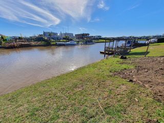 Foto 5 de Casa - Albanueva, lote al Río