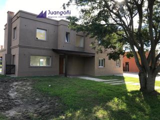Foto 1 de Casa en venta 6 Ambientes - El  Cantón