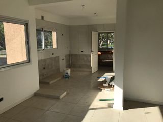Foto 21 de Casa en venta 6 Ambientes - El  Cantón