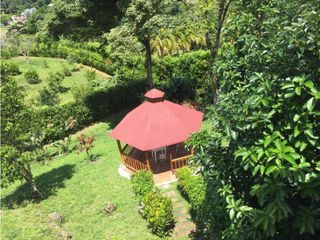 Foto 8 de Maat vende Casa en el Condominio  Villeta 2.072m2 $ 1.000Millones