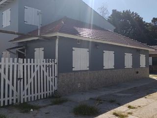 Foto 2 de Dúplex en venta - 4 dormitorios 4 baños - 50m2 - Mar Del Tuyu