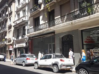Foto 1 de Local en Centro - planta libre - 178 m2
