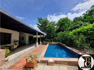 Foto 1 de SE VENDE CASA CAMPESTRE EN VILLAS DEL PALMAR, YOPAL