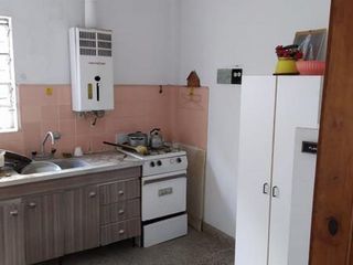 Foto 5 de Departamento de 3 amb. c/cochera