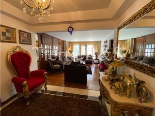 Foto 2 de VENTA DE CASA / APARTAMENTO EN CHICO,  270 M2 POR $2.000'000.000