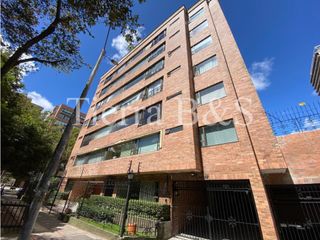 Foto 28 de VENTA DE CASA / APARTAMENTO EN CHICO,  270 M2 POR $2.000'000.000
