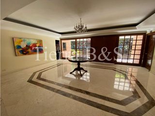 Foto 27 de VENTA DE CASA / APARTAMENTO EN CHICO,  270 M2 POR $2.000'000.000