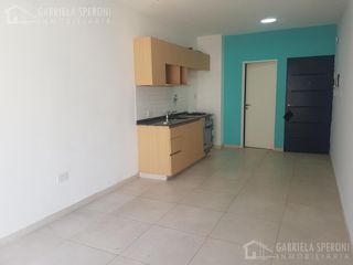Foto 7 de Monoambiente con jardin propio | Banfield