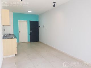 Foto 14 de Monoambiente con jardin propio | Banfield