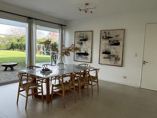 Foto 5 de Casa Moderna de 4 dormitorios en el Golf de Nordelta en venta