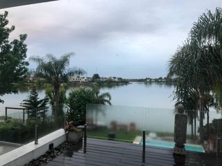 Foto 7 de Casa en venta en barrio  Santa Barbara, Tigre