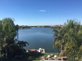 Foto 3 de Casa en venta en barrio  Santa Barbara, Tigre