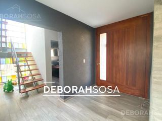 Foto 2 de Hermosa Casa en lote interno - El Cantón