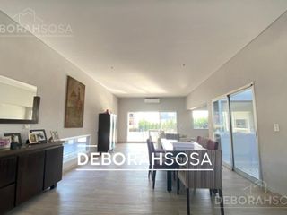 Foto 5 de Hermosa Casa en lote interno - El Cantón
