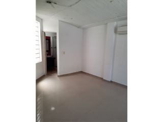 Foto 4 de VENDEMOS CASA B. CANTARRANA - VILLAVICENCIO