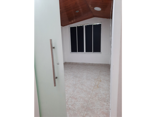 Foto 12 de VENDEMOS CASA B. CANTARRANA - VILLAVICENCIO