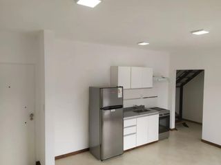 Foto 12 de PH en venta - 1 dormitorio 1 baño - Cochera - 80mts2 - Quilmes Oeste