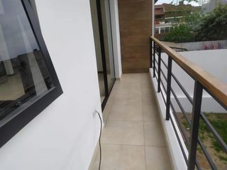 Foto 9 de PH en venta - 1 dormitorio 1 baño - Cochera - 80mts2 - Quilmes Oeste