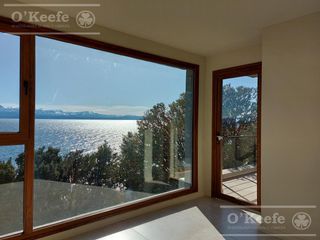 Foto 1 de Departamento en venta de  3 ambientes en Bariloche, costa de lago
