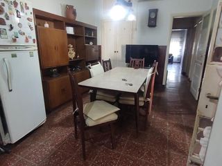 Foto 15 de CASA DE 4 AMBIENTES VENTA EN Cabrera  1247 (BANFIELD)