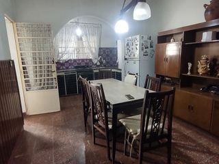 Foto 16 de CASA DE 4 AMBIENTES VENTA EN Cabrera  1247 (BANFIELD)