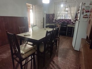 Foto 14 de CASA DE 4 AMBIENTES VENTA EN Cabrera  1247 (BANFIELD)