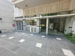 Foto 21 de Luminoso ambiente en edificio con  Amenities!