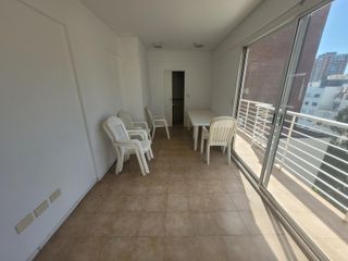 Foto 16 de Luminoso ambiente en edificio con  Amenities!