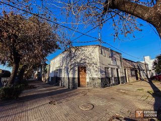 Foto 1 de 3 monoambientes en venta conjunta - 81mts2 totales - La Plata