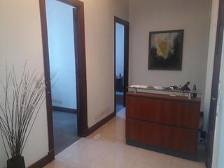 Foto 4 de Excelente Oficina o Vivienda en VENTA - Tucuman 326