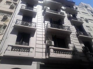 Foto 11 de Excelente Oficina o Vivienda en VENTA - Tucuman 326