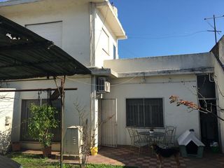 Foto 3 de Casa - Banfield Oeste
